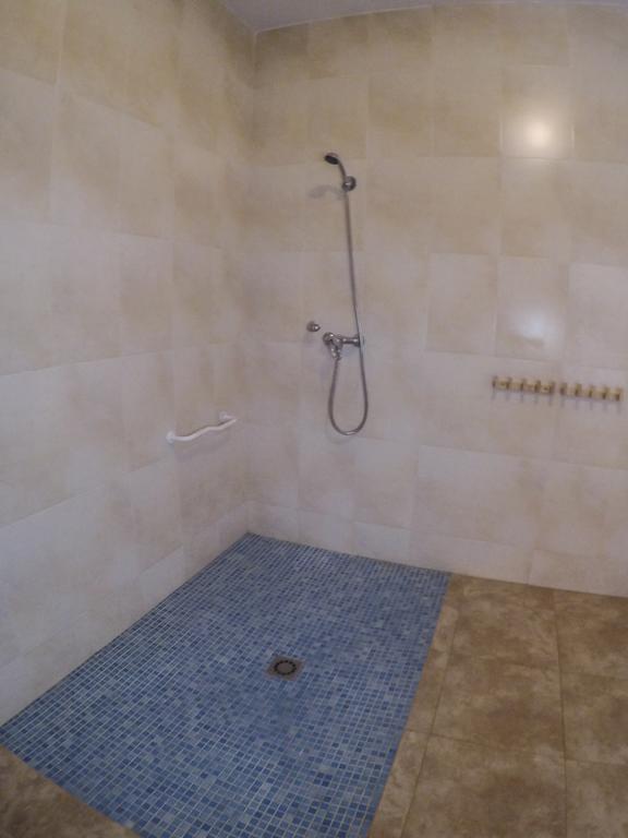 Centro De Ocio Alua Casa Rural Iznajar Lago De Andalucia Eksteriør bilde